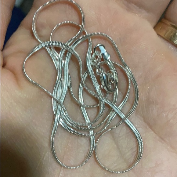 NEW Stamped 925 Silver Necklace - Picture 3 of 3